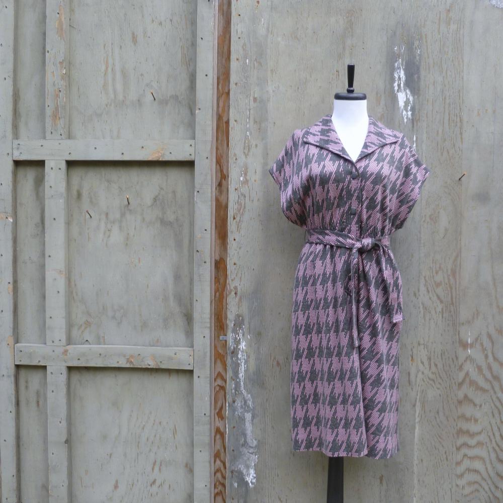 1960s Houndstooth Belted Midi Dress In Grey And Pink